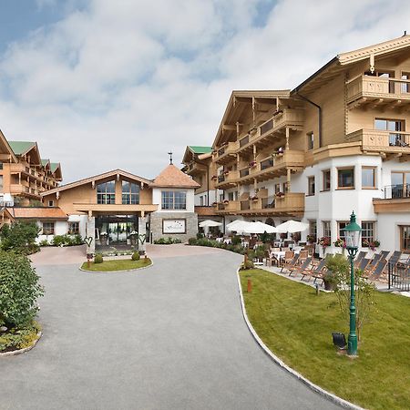 Hotel Forsthofgut Leogang Buitenkant foto