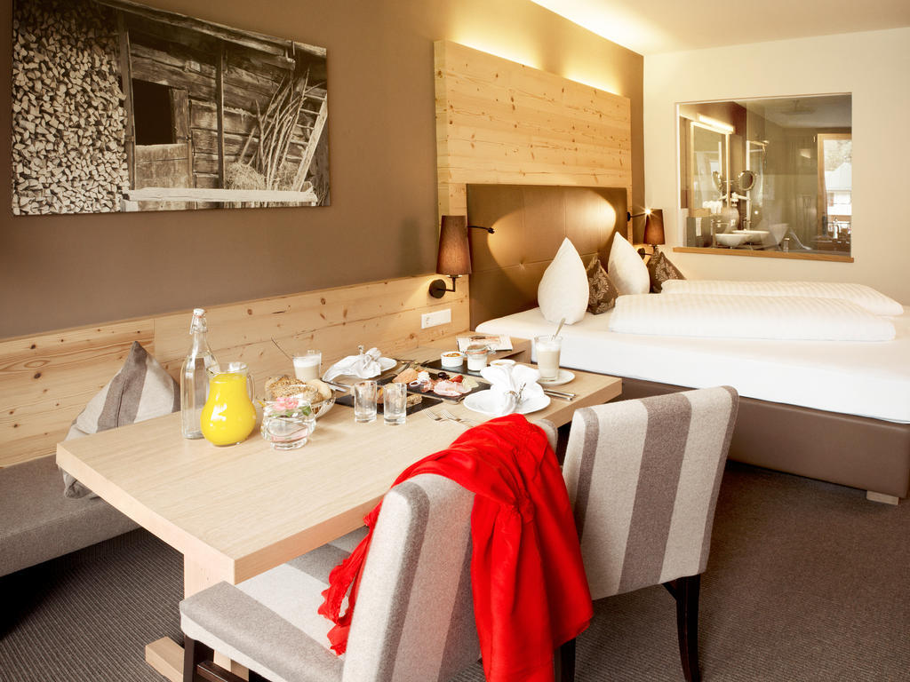 Hotel Forsthofgut Leogang Buitenkant foto